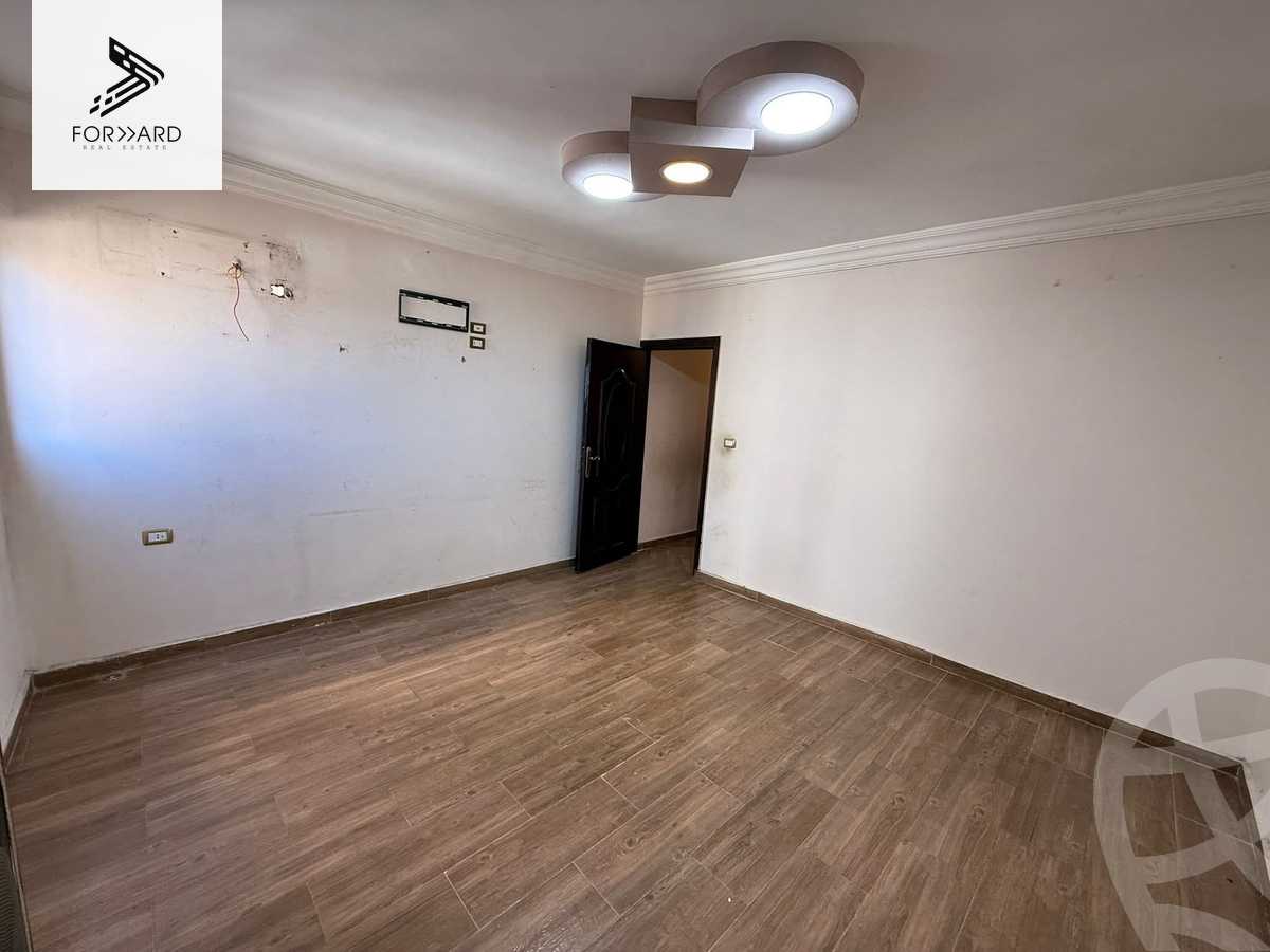 https://aqarmap.com.eg/en/listing/6449648-for-sale-alexandria-camp-cesar-port-said-street