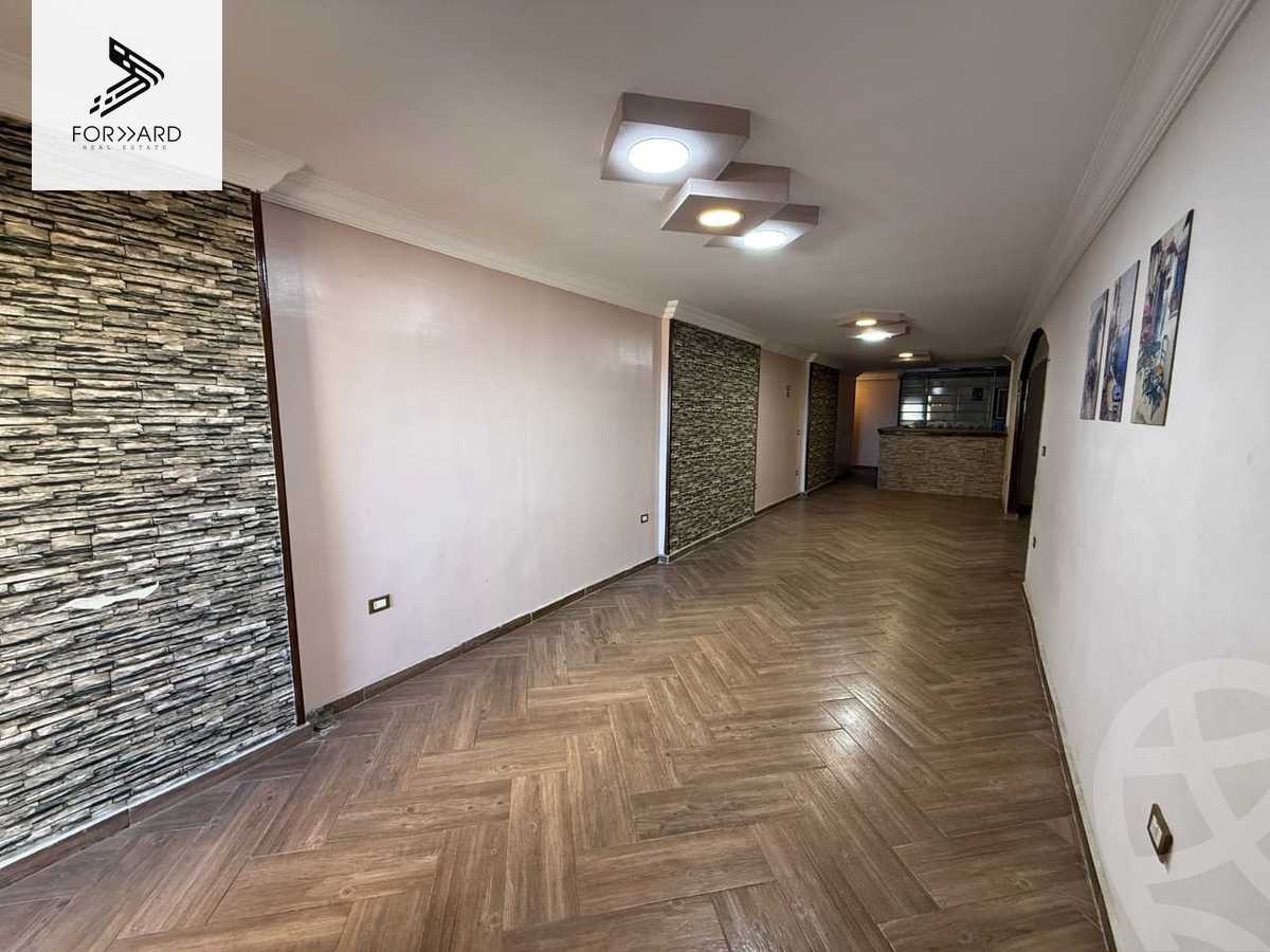 https://aqarmap.com.eg/en/listing/6449648-for-sale-alexandria-camp-cesar-port-said-street