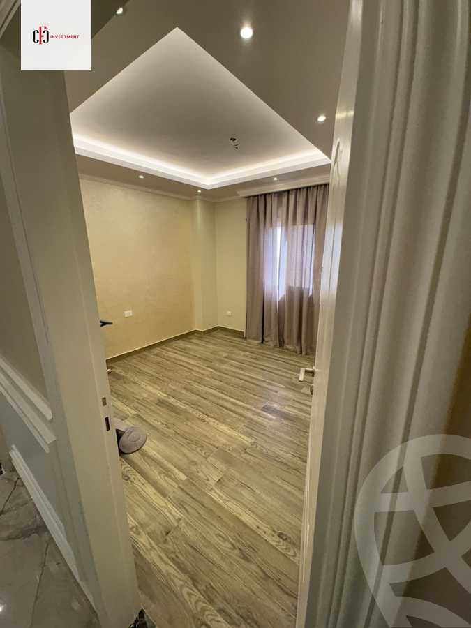 https://aqarmap.com.eg/en/listing/6303500-for-sale-cairo-new-cairo-lrhb-city-mtdd-lrhb-phase-9