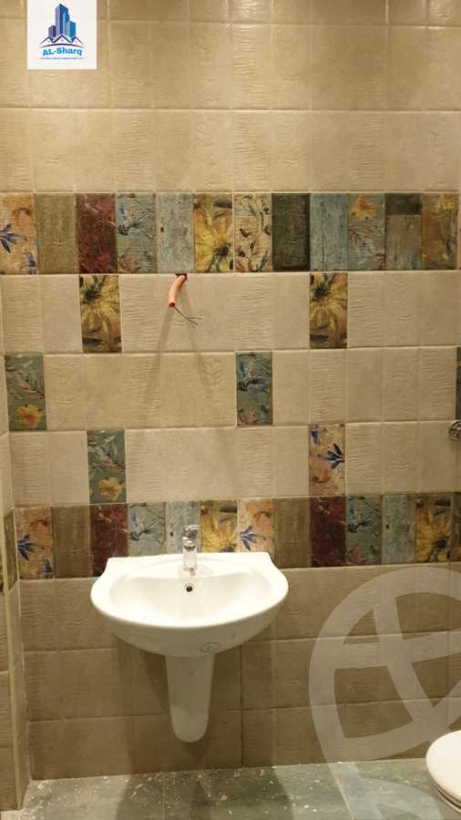 https://aqarmap.com.eg/ar/listing/6313177-for-rent-cairo-new-cairo-ganob-el-akadamiya-south-academy-b-taha-hussein-st