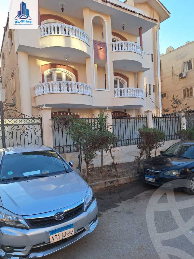https://aqarmap.com.eg/en/listing/6565910-for-sale-cairo-new-cairo-90th-street-south-teseen-st