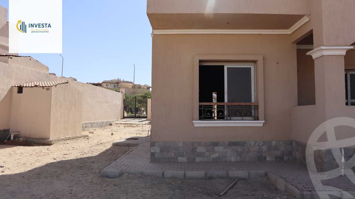 https://aqarmap.com.eg/en/listing/6410796-for-sale-cairo-el-sheikh-zayed-city-compounds-el-khamayel
