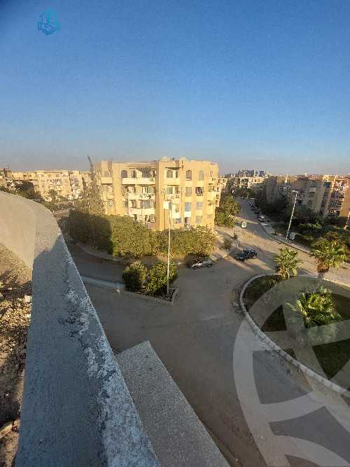 https://aqarmap.com.eg/en/listing/6557161-for-sale-cairo-el-sheikh-zayed-city-el-hay-el-thaleth-ashaer-area-3-el-salam-st