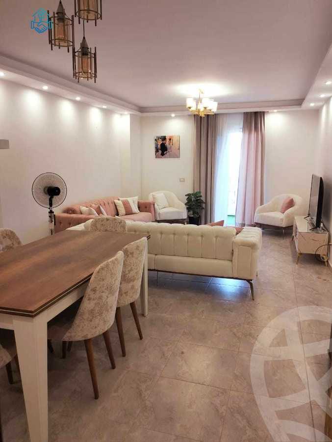 https://aqarmap.com.eg/ar/listing/6562873-for-rent-cairo-el-sheikh-zayed-city-el-hay-el-hady-ashaer-area-1-abdel-latif-salam-st