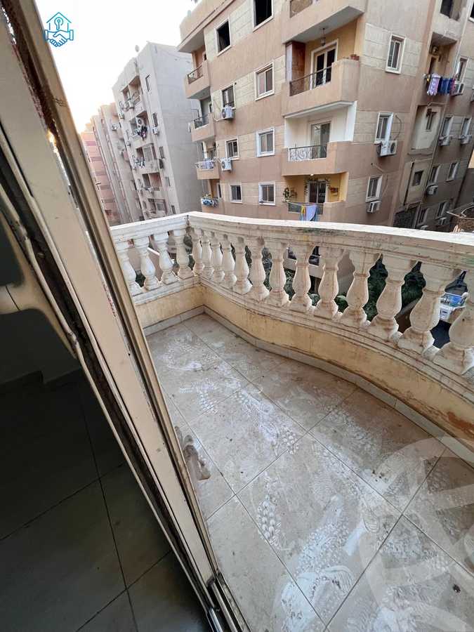 https://aqarmap.com.eg/en/listing/6565713-for-sale-cairo-el-sheikh-zayed-city-small-investor