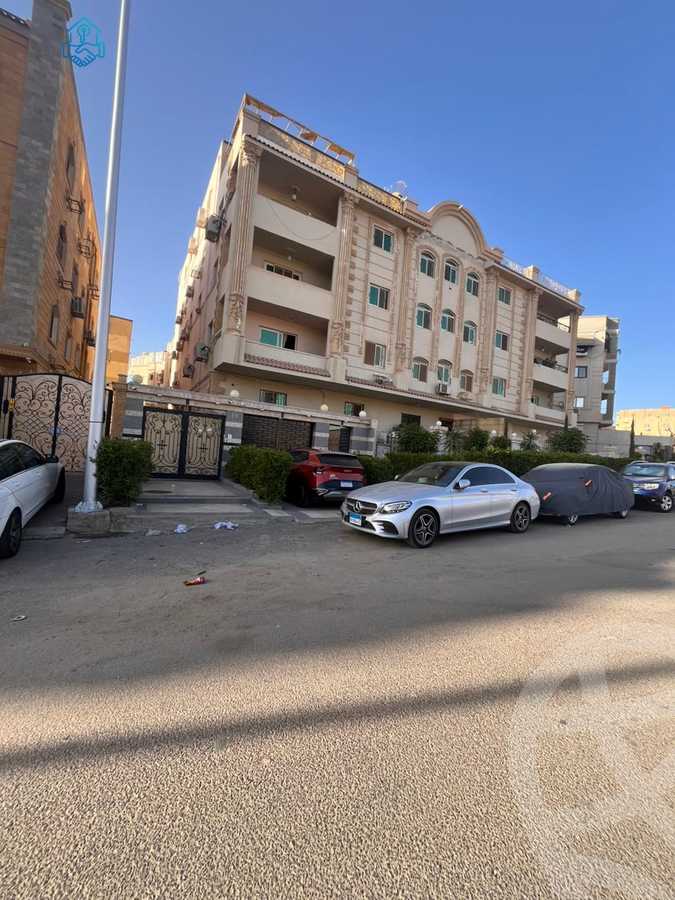 https://aqarmap.com.eg/ar/listing/6567785-for-rent-cairo-el-sheikh-zayed-city-el-hay-elsades-ashaer