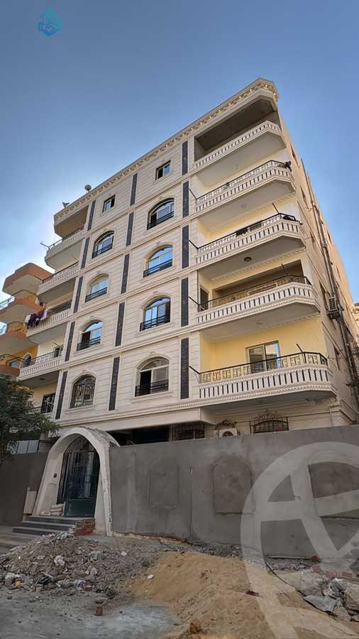 https://aqarmap.com.eg/en/listing/6571819-for-sale-cairo-6th-of-october-el-ahyaa-neighborhood-3rd-omar-ibn-el-khattab-st