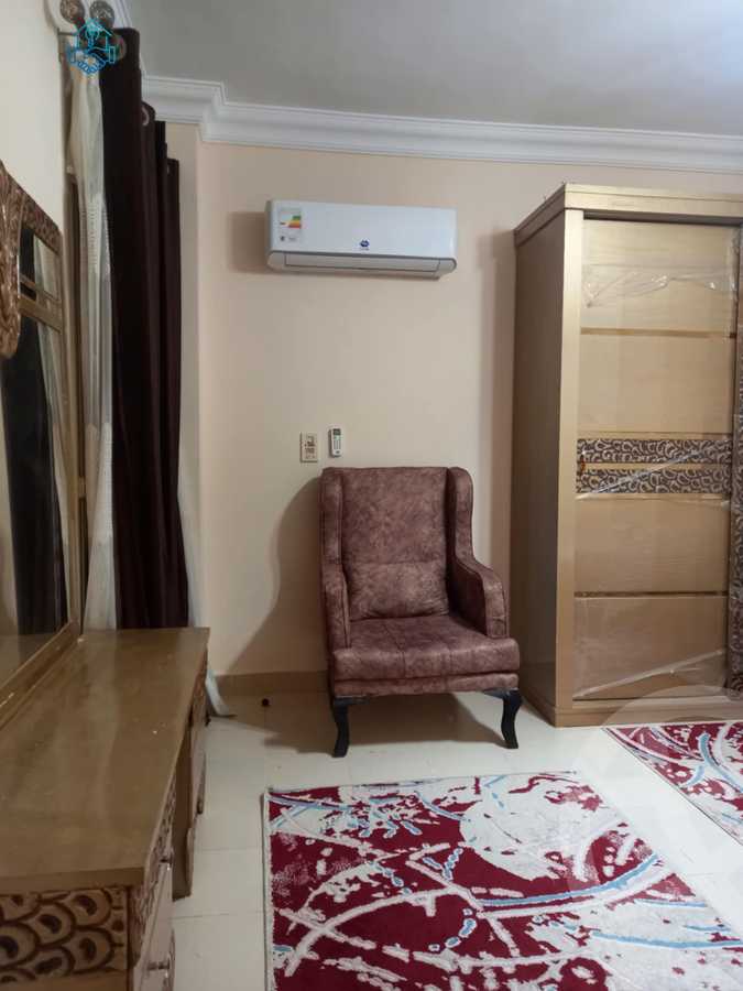 https://aqarmap.com.eg/ar/listing/6575550-for-rent-cairo-el-sheikh-zayed-city-el-hay-el-thany-ashaer