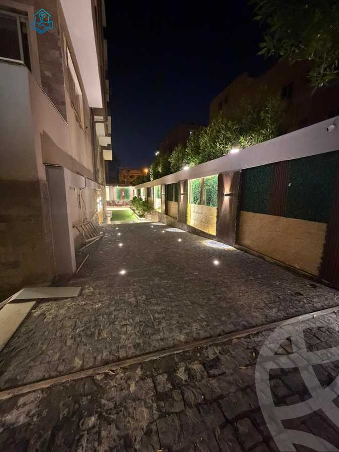 https://aqarmap.com.eg/ar/listing/6580559-for-sale-cairo-el-sheikh-zayed-city-el-hay-elthamen-area-2