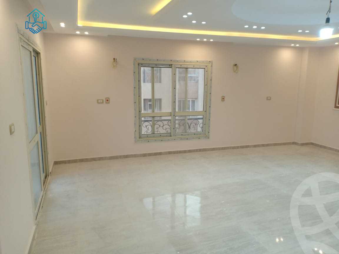 https://aqarmap.com.eg/ar/listing/6582213-for-rent-cairo-el-sheikh-zayed-city-compounds-el-khamayel