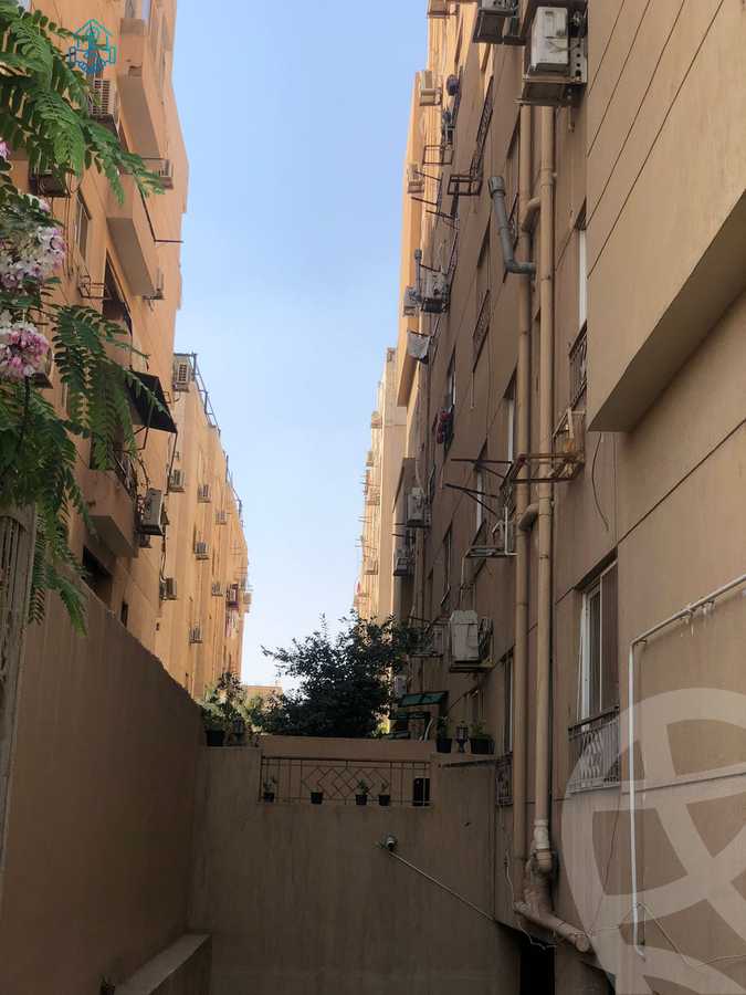 https://aqarmap.com.eg/ar/listing/6589594-for-sale-cairo-el-sheikh-zayed-city-small-investor