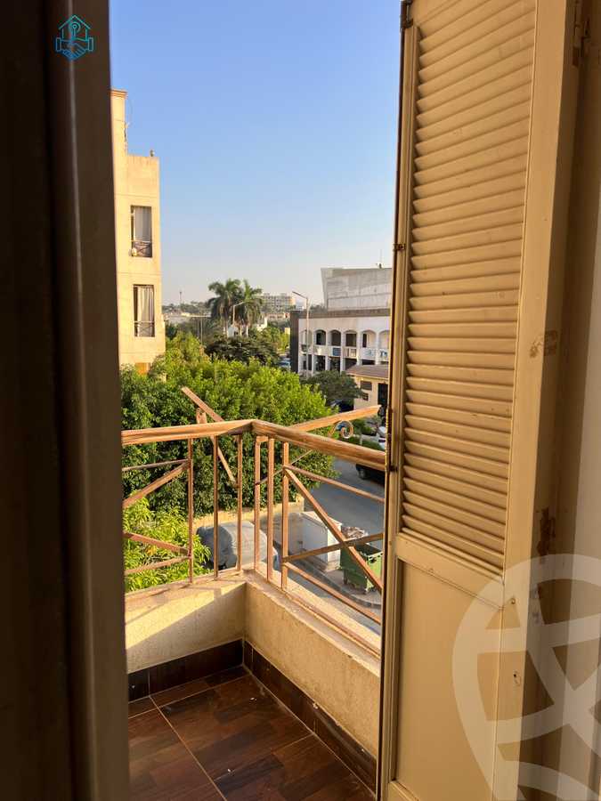 https://aqarmap.com.eg/en/listing/6595211-for-sale-cairo-el-sheikh-zayed-city-compounds-hadayek-el-mohandiseen