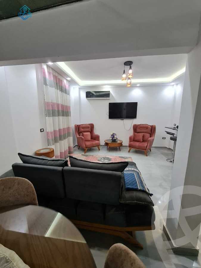 https://aqarmap.com.eg/ar/listing/6595244-for-rent-cairo-el-sheikh-zayed-city-el-hay-el-hady-ashaer-area-1-street-16