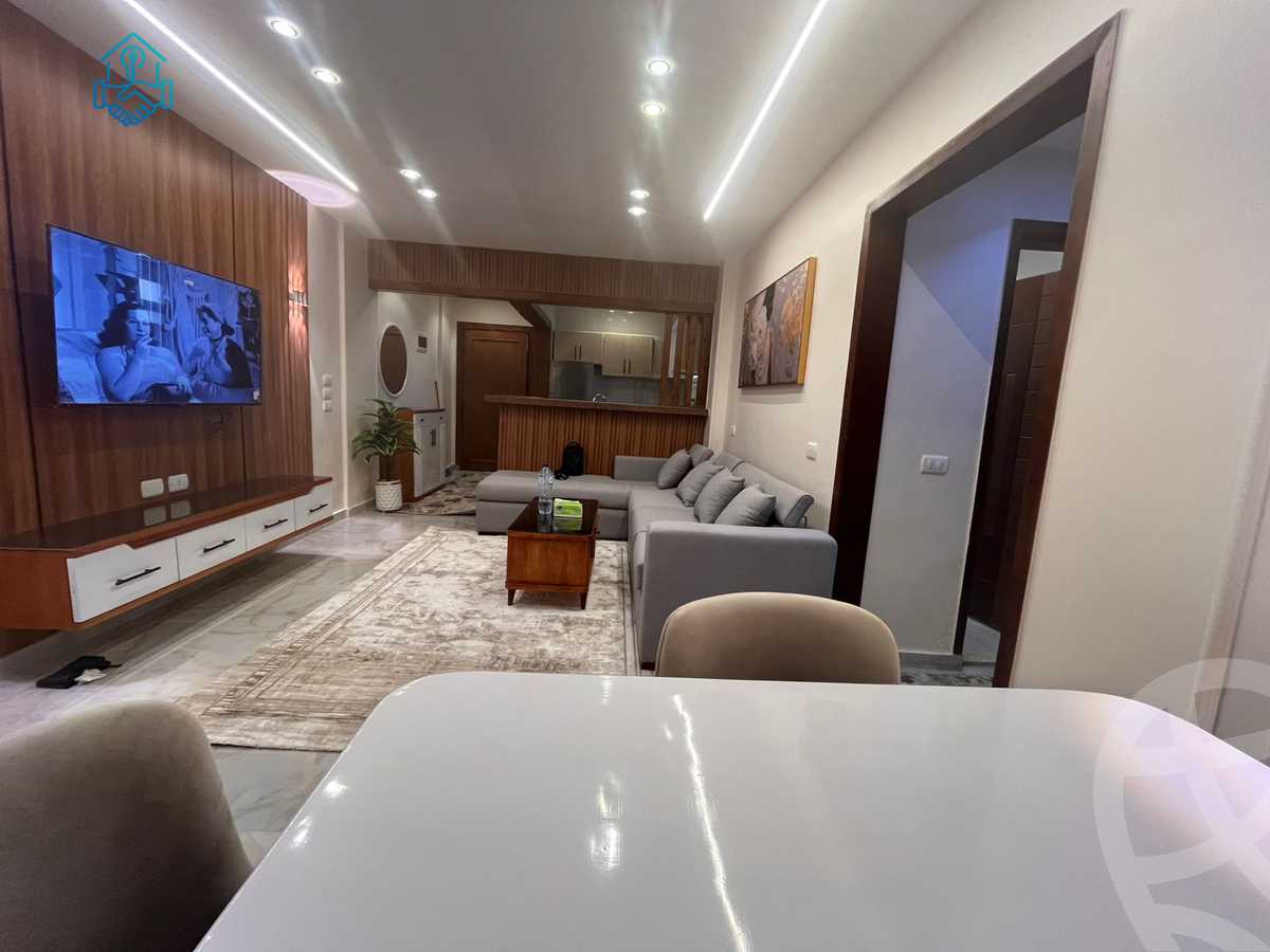 https://aqarmap.com.eg/ar/listing/6618712-for-rent-cairo-el-sheikh-zayed-city-el-hay-elsades-ashaer